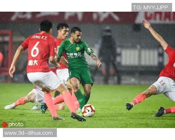 苏格兰与以色列激战成3比4经典对决引发球迷热议 苏格兰与以色列激战成3比4经典对决引发球迷热议