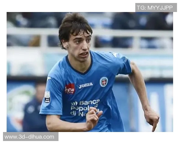 布鲁诺费尔南德斯：从默默无闻到足球场上的璀璨明星之路